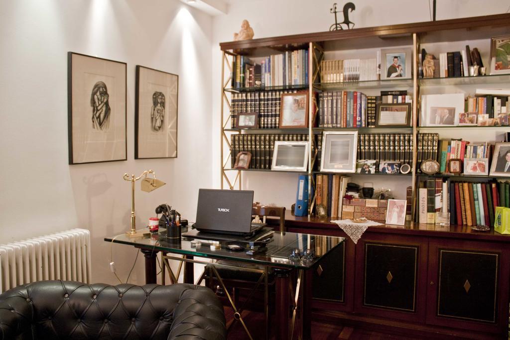 Luxury Apartment Demokratias Athens Exterior photo